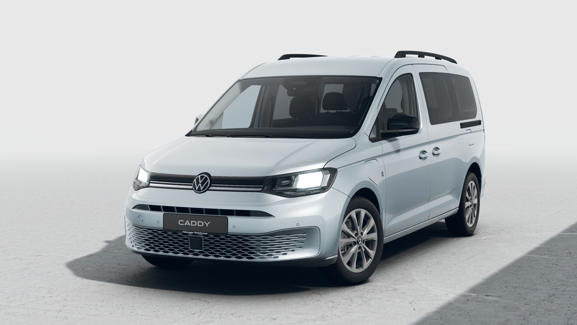 2025 VW Caddy Maxi Life - Front View